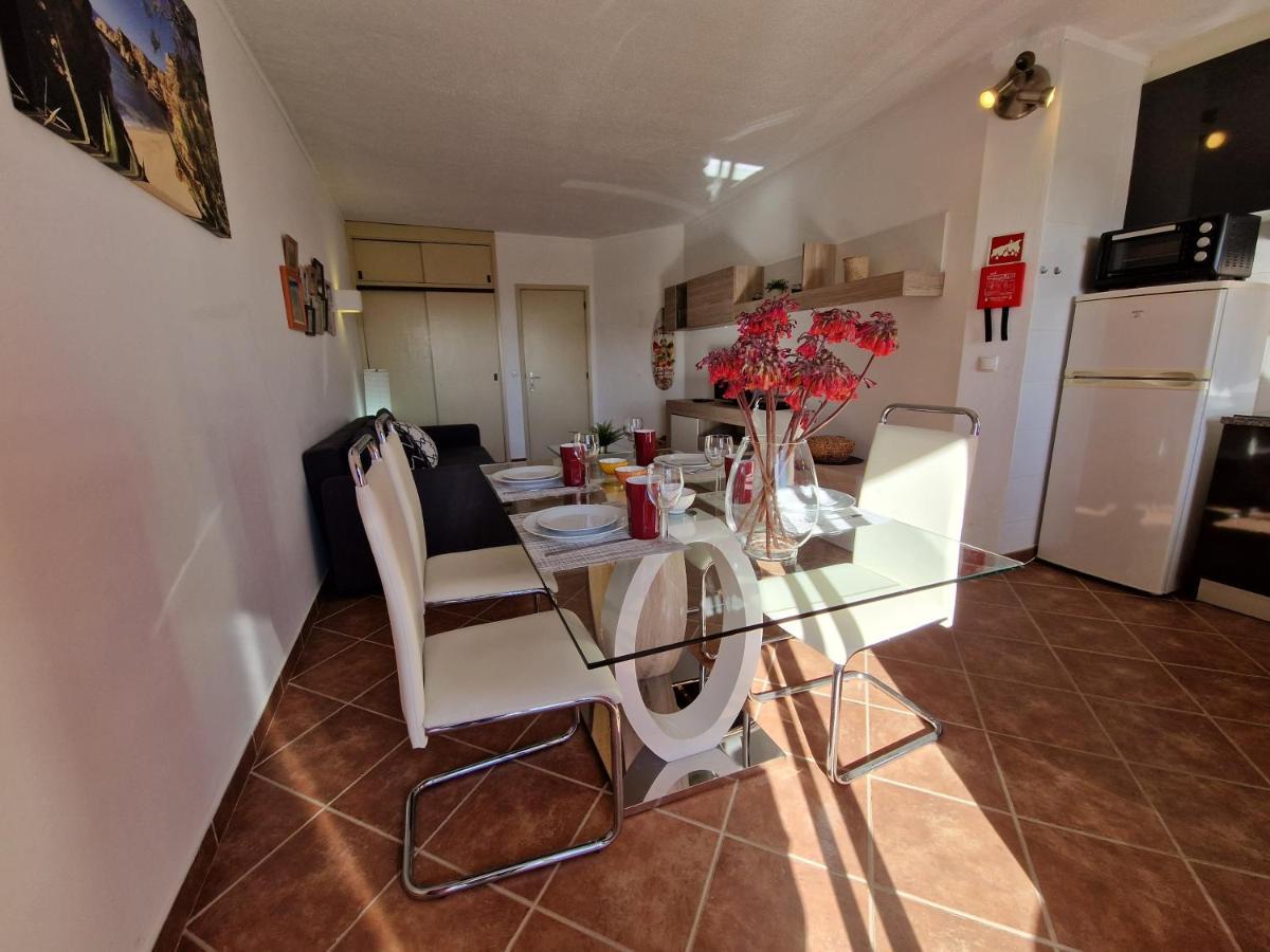 Pleasant T1 With Open View In A Calm Area Leilighet Alvor Eksteriør bilde
